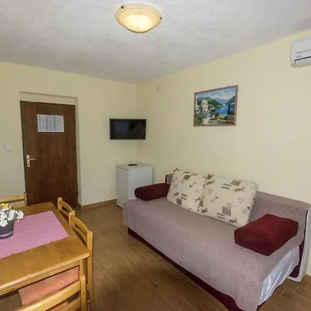 Appartement In With Sea View, Balcony, Air Conditioning, Wifi *